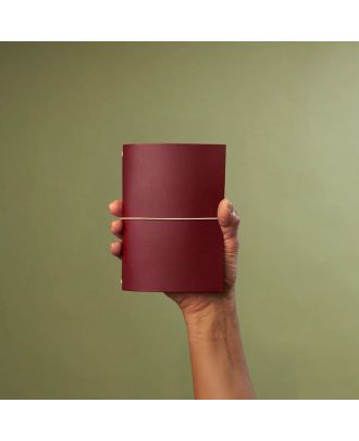 Paper Republic Grand Voyageur Pocket Bordeaux