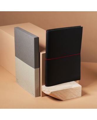 Paper Republic Grand Voyageur A4 Schwarz