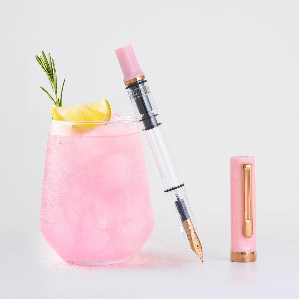 Pluma estilográfica TWSBI ECO Pink Lemonade con detalles en bronce