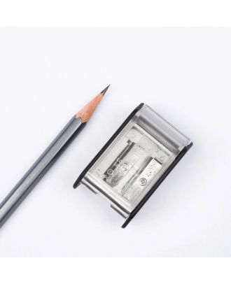 Sacapuntas Blackwing Two-Step Long Point Negro