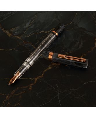 TWSBI ECO Vulpen de mármol negro con detalles en bronce