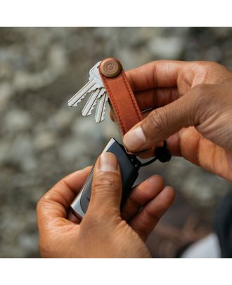 Orbitkey 2.0 Waxed Canvas Rouge brique