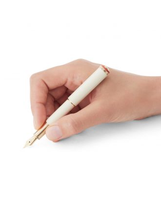 Montblanc Heritage Rouge et Noir Baby Special Edition Ivory Fountain Pen