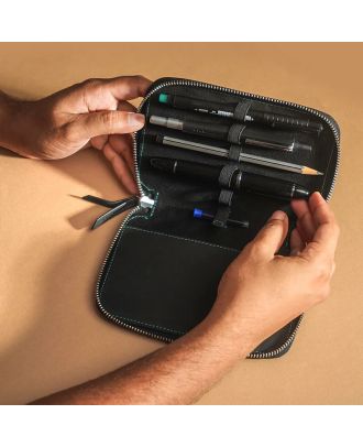 Endless Companion Zwart Lederen Etui 5 Pennen
