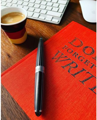 Diplomat Aero Stripes Black Fountain Pen