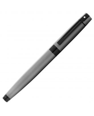 Sheaffer 300 Matte Gray Fountain Pen