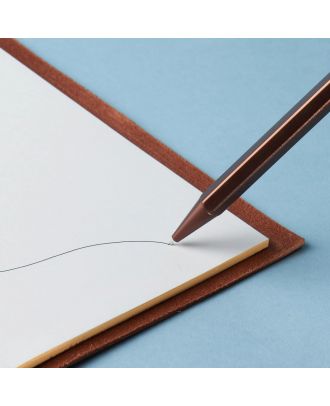 Paper Republic le stylo needlepoint pen Cognac