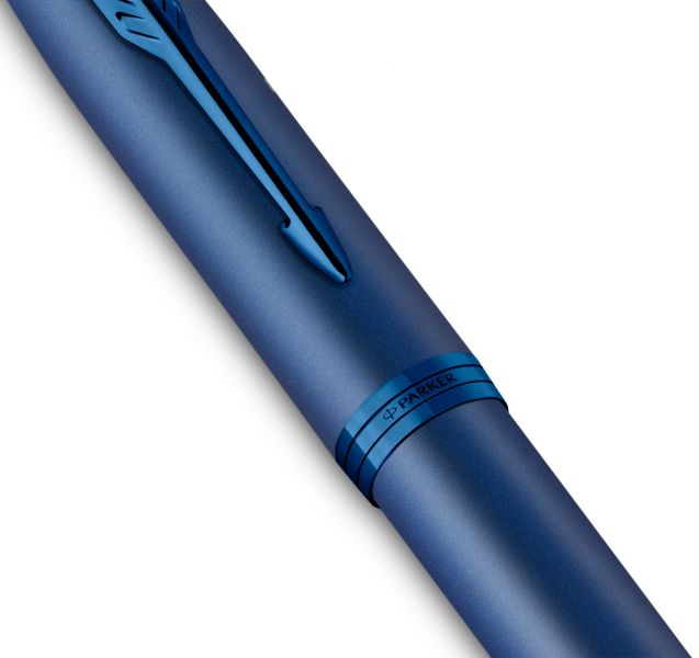 Parker IM Monochrome Blue Fountain Pen | Penworld » More than