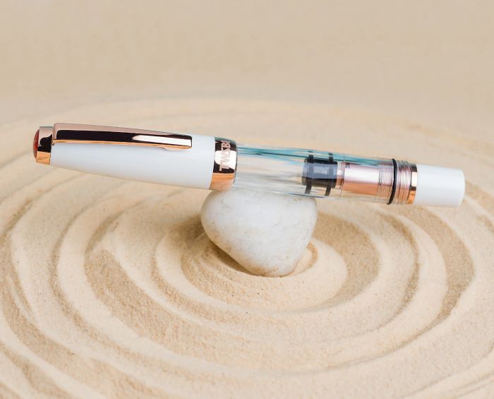 TWSBI Diamond Mini Rose Gold II White Fountain Pen | Penworld