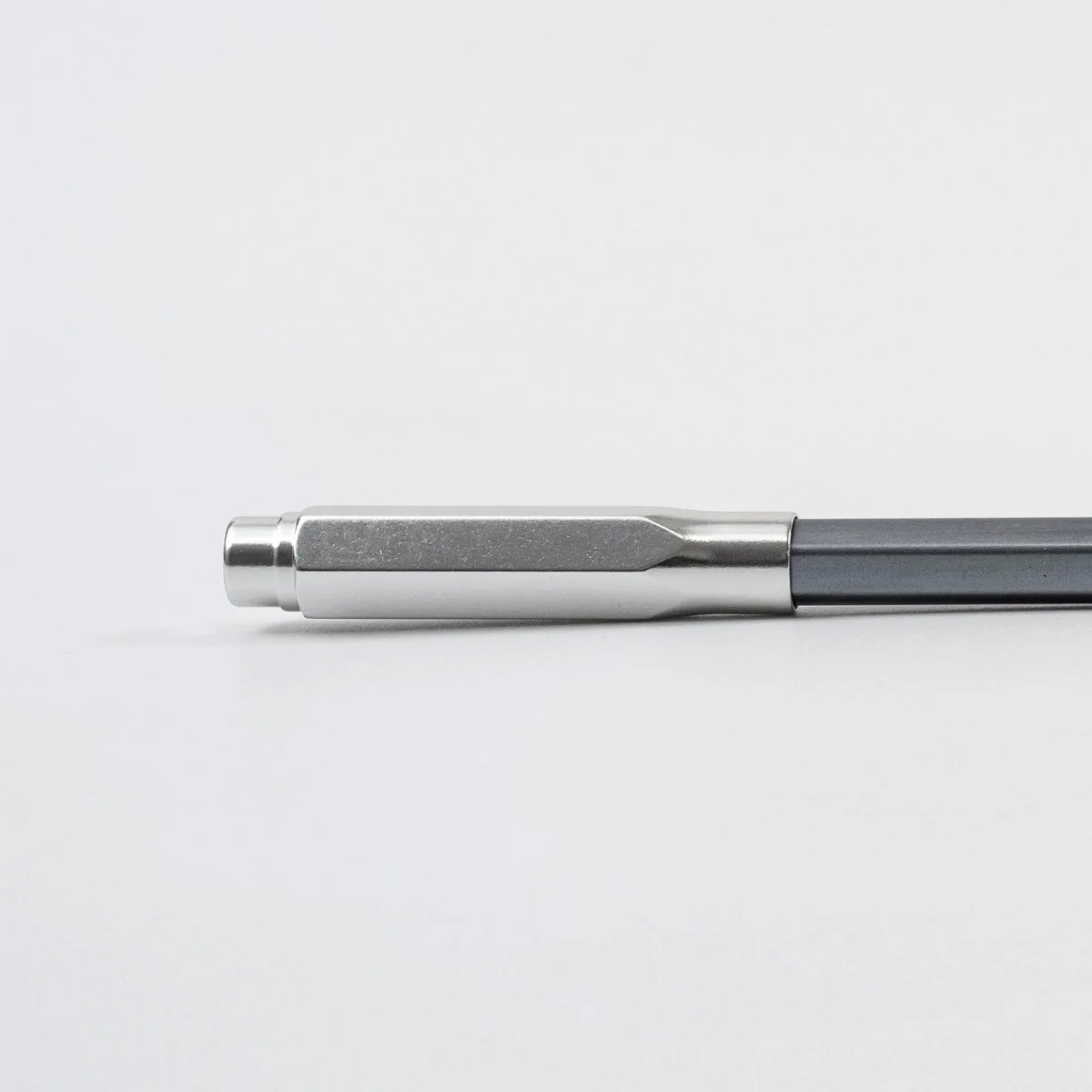 Pen Guard Blackwing Point Guard Silver | Penworld » More than 10.000 pens in ...